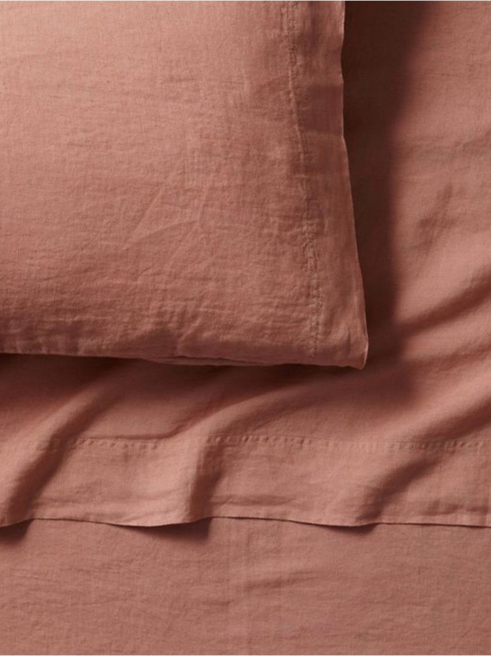 Garnet Hill Relaxed Organic Linen Solid Queen Terra Sheet Set